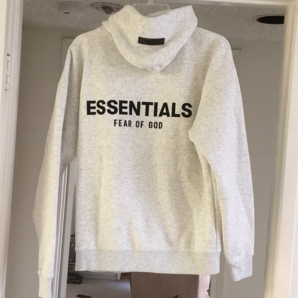 ESSENTIAL-“FEAR OF GOD”OATMEAL- GRAY LOGO HOODIE/UNISEX/NEW - Picture 3 of 9